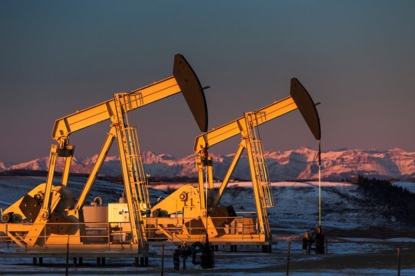 Cijena nafte počela je ozbiljnije padati sredinom 2014.