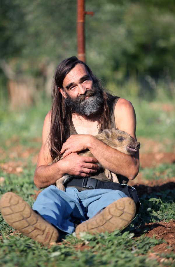 Zoran Mikulandra i veprica Petrunjela