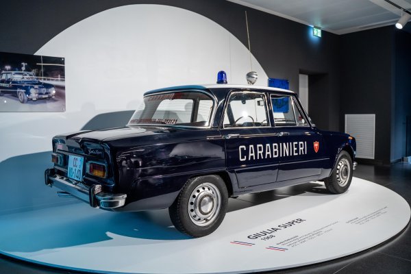 Alfa Romeo in divisa (1)