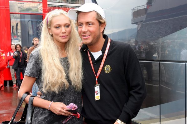 Petra Ecclestone i James Stunt