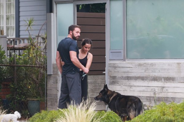 Ben Affleck i Ana de Armas