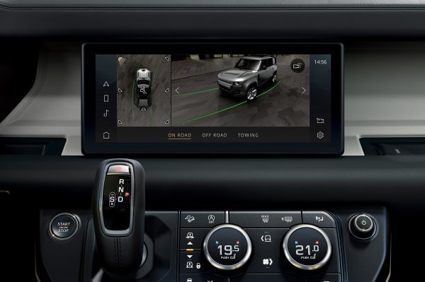 Land Rover Defender Pivi Pro infotainment sustav