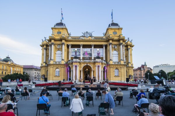 Dodjela godišnjih nagrada Hrvatskoga narodnog kazališta