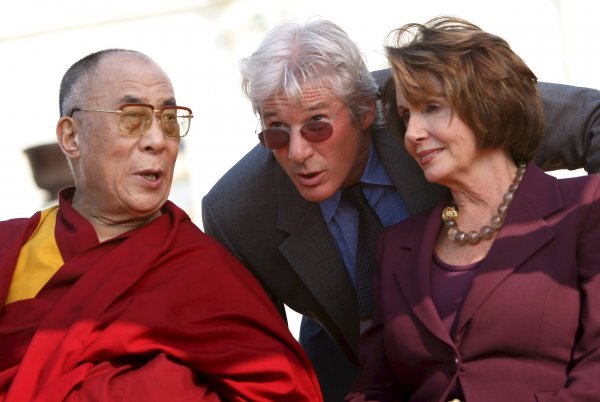 Dalaj-Lama, Richard Gere i Nancy Pelosi 2007.