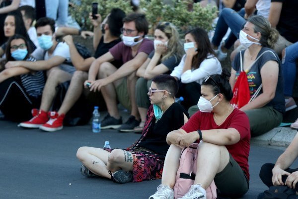 Miran prosvjed u Beogradu