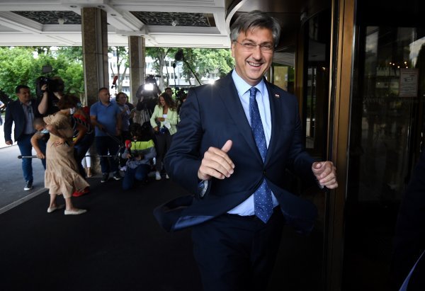 Zajednička sjednica Predsjedništva i Nacionalnog vijeća HDZ-a