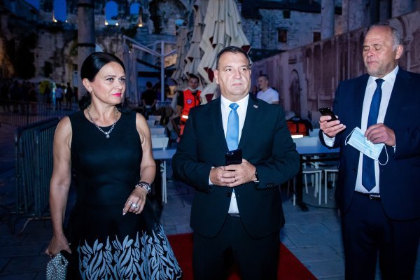 Jasminka Beroš, Vili Beroš
