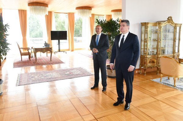 Predsjednik Zoran Milanović primio je predsjednika i članove DIP-a