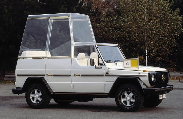 Mercedes-Benz 230 G 'Popemobile' iz 1980. godine
