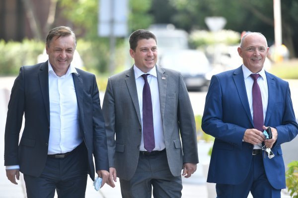 Zajednička sjednica predsjedništva i nacionalnog vijeća HDZ-a