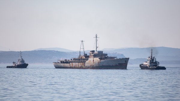 Tegljenje broda Galeb