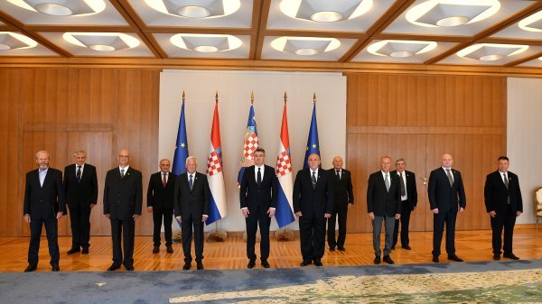 Hrvatski generalski zbor kod Zorana Milanovića