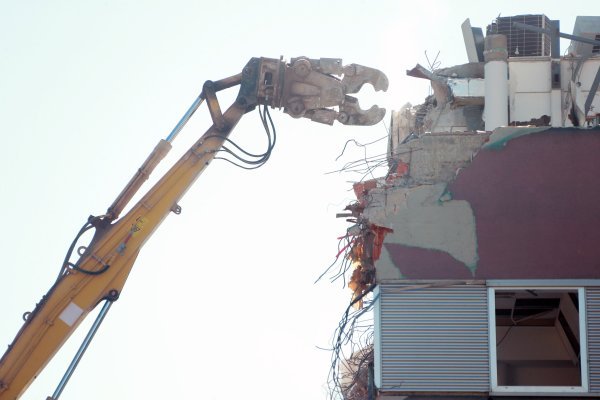 Rušenje zgrade u Petrinjskoj ulici u Zagrebu