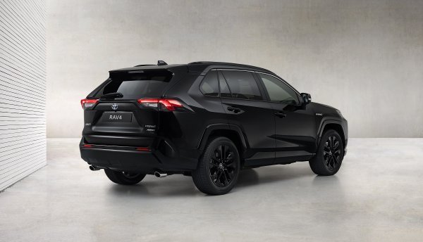 Toyota RAV4 Hybrid Black Edition