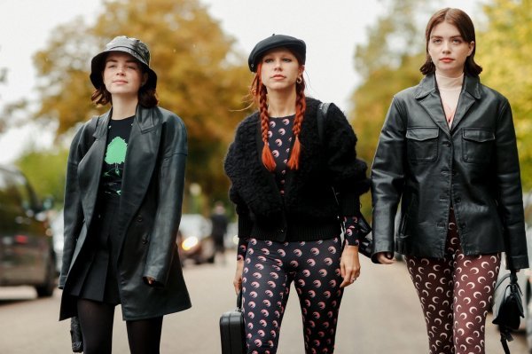 Street style zvijezde u kreacijama s potpisom Marine Serre