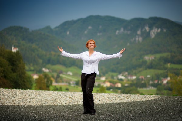 Almira Osmanović Promo fotografija