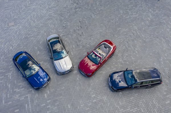 Obitelj Mercedes-Benz E-klase: Coupé, Limuzina, Cabriolet i Karavan