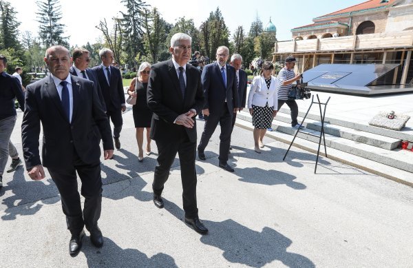 Tomo Medved, Dragan Čović