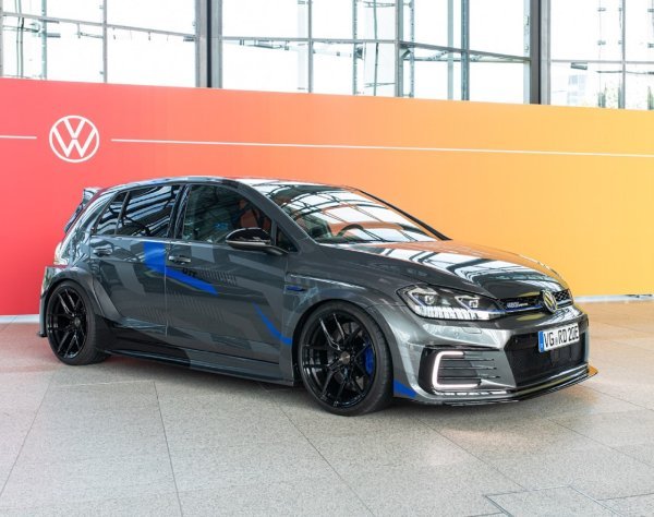Vježbenički model Golf GTI (2020.)