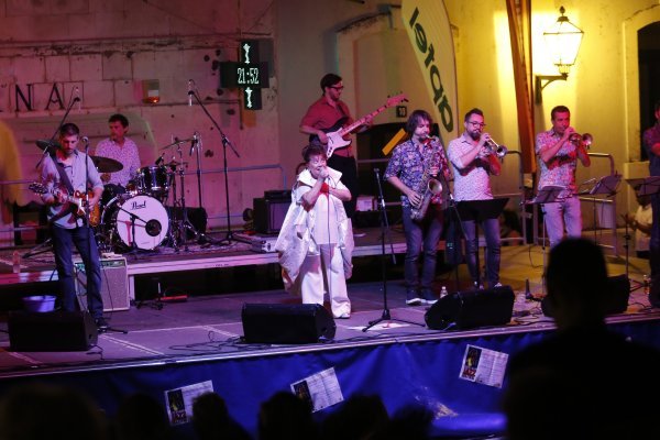 Koncert Zdenke Kovačiček održan u sklopu Makarska Jazz festivala