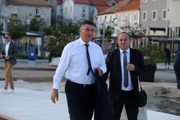 Dan sjećanja na žrtve svih totalitarnih i autoritarnih režima, Andrej Plenković u Senju i na Golom otoku