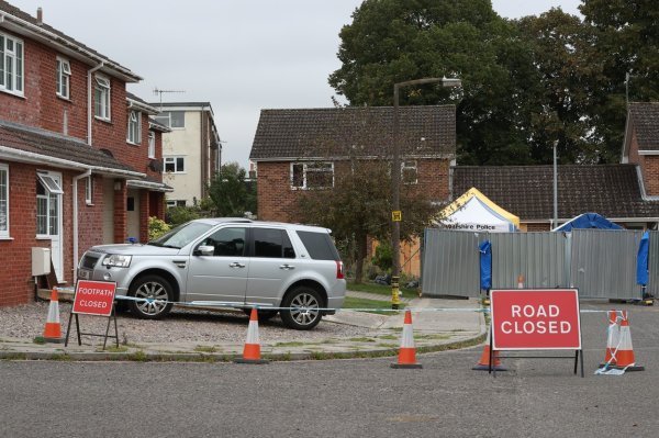 Dekontaminacija nakon što je Sergej Skripalj otrovan novičokom