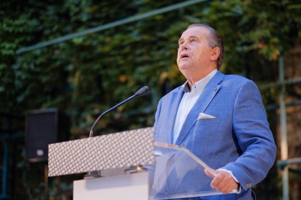Miroslav Gašparović na otvorenju izložbe 'Breaking News'
