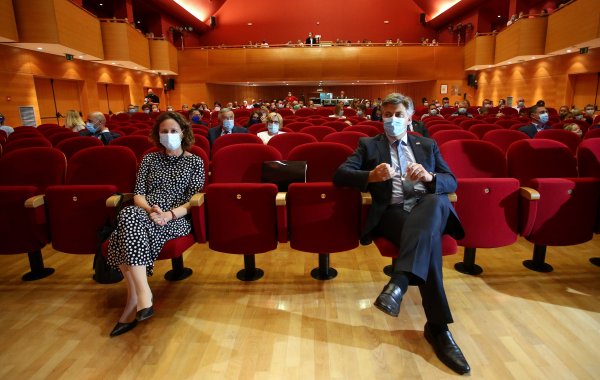 Andrej Plenković sudjelovao na 35. dječjem festivalu "Kaj u riječi, pjesmi, slici i plesu"