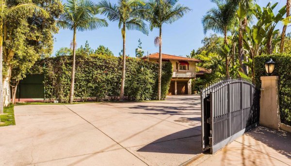 Dom Chrisa Pratta i Anne Faris