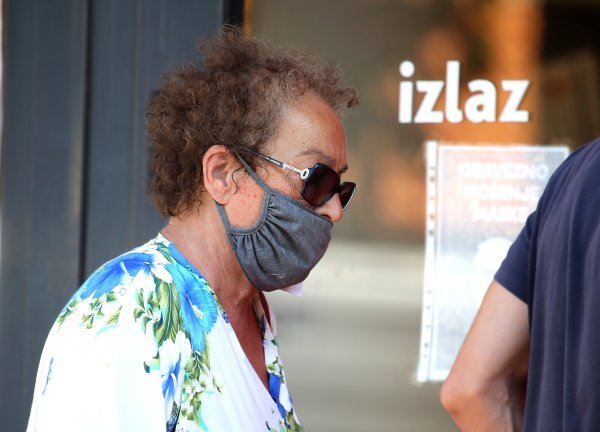 Koronavirus u Hrvatskoj, zaštitne maske