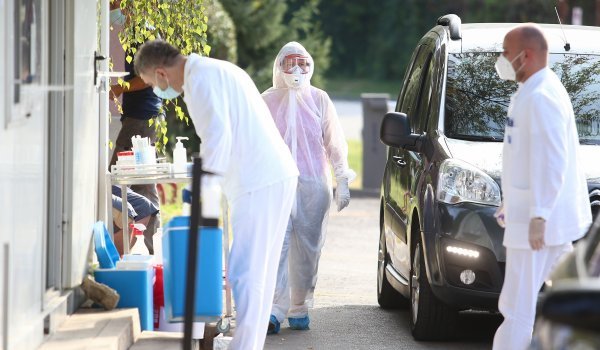 Zagreb: Na NZZJZ Andrija Štampar nema gužve i sve manje građana se testira