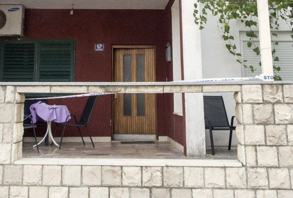 Kuća u Rogotinu u kojoj je pronađeno tijelo ubijenog mladića