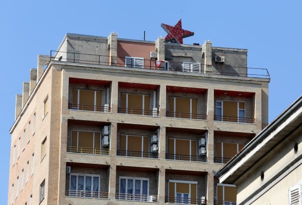 Zvijezda petokraka na riječkom neboderu