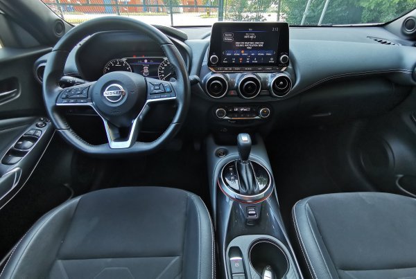 Nissan Juke 1.0 DIG-T DCT 117 Tekna