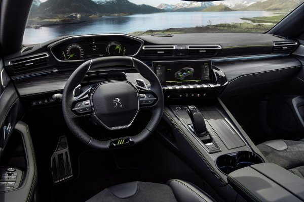 Peugeot 508 PSE (Peugeot Sport Engineered) iz 2020.