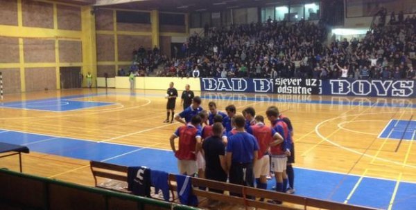 Dinamo je protiv odličnih Makarana pronašao put do pobjede (izvor: futsal-dinamo.hr)