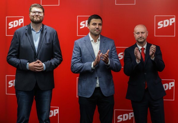 Peđa Grbin, Davor Bernardić, Željko Kolar
