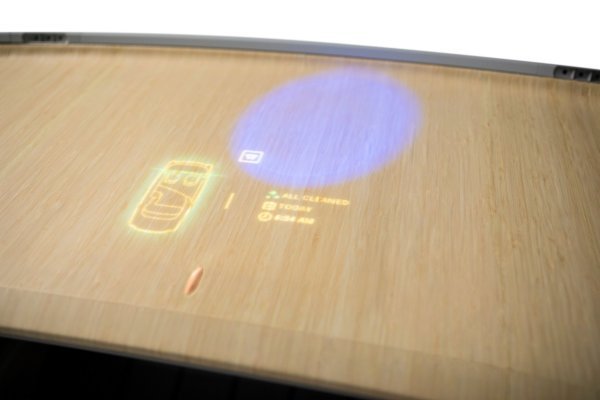 UV Sanitizer učinkovito čisti unutarnje površine i zrak UV-C svjetlom, uništavajući i bakterije i viruse kako bi osigurao zdrav okoliš za sve putnike (XiM20)