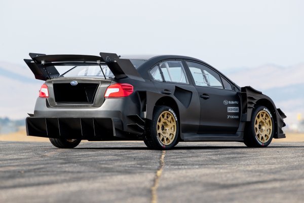 Subaru WRX STI za Gymkhanu 11