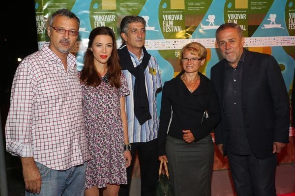 Kratki film Arsena Oremovića otvorio je festival, a otvaranju je nazočio i zagrebački gradonačelnik Bandić