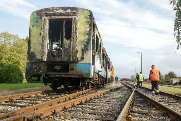 Izgorio vlak kod Našica