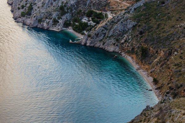 Jesensko predvečerje na prijevoju Dubci kod Makarske