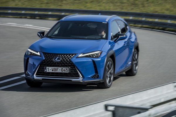 Lexus UX 250h Crossover