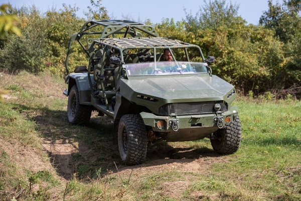 GM Defense Infantry Squad Vehicle (ISV)