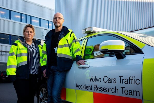 Volvo Cars ima svoj CSI ili Crash Scene Investigators team