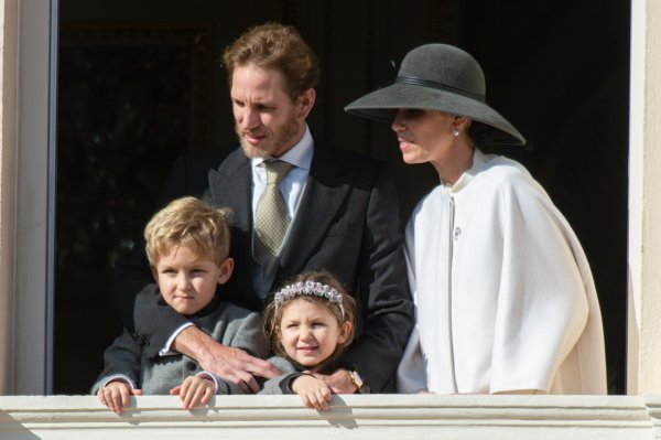 Andrea Casiraghi, Tatiana Santo Domingo, India i Sasha Casiraghi