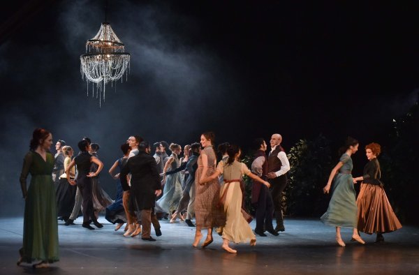 Balet 'Ponos i predrasude'