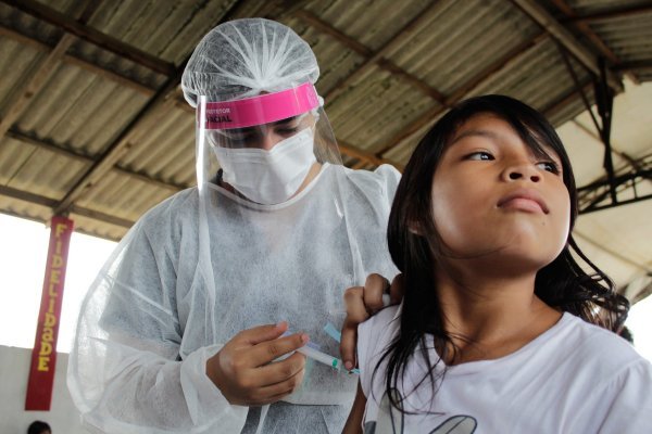 U Brazilu cjepe i djecu: Indijanci su dobili cjepivo protiv gripe, a oni sa simptomima Covida-19 testirani su na koronavirus