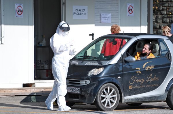 Testiranje na COVID-19 u zavodu 'Dr. Andrija Štampar'