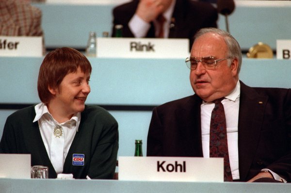 Angela Merkel i Helmut Kohl